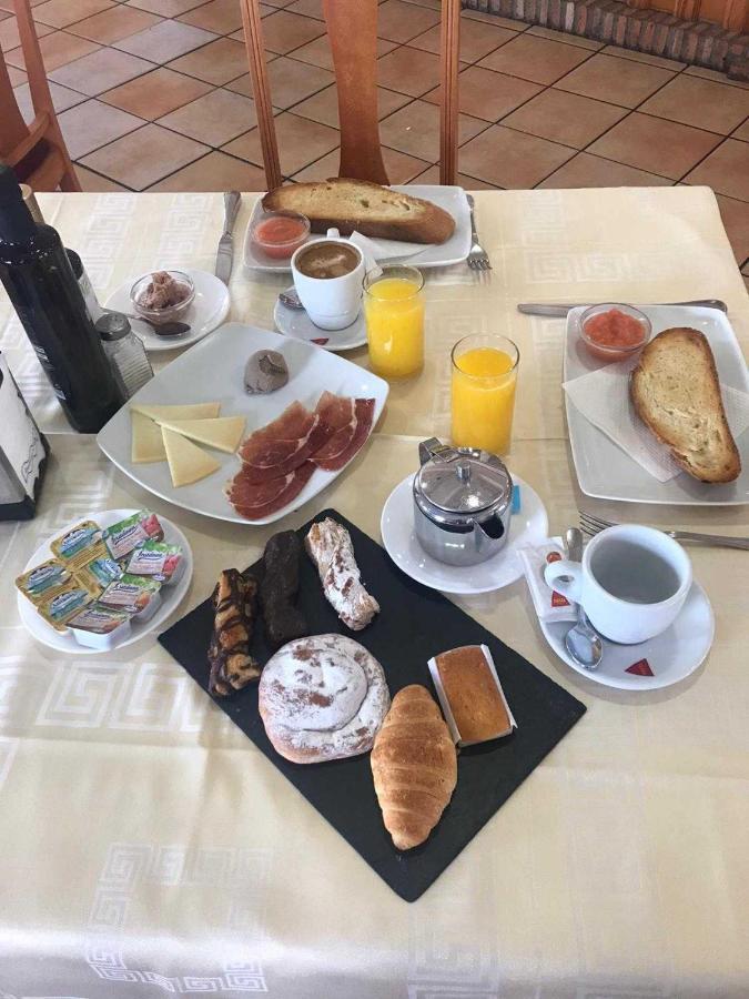 Hotel Alfonso Viii Santa Elena